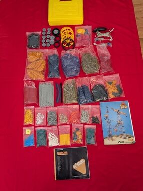 K'nex Bundle Lot of 2200 Building Pieces Power Tower Crane And Launcher Manuals